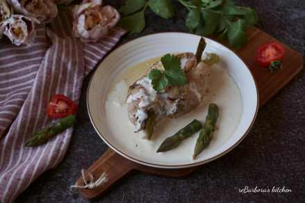 Kuřecí závitky s chřestem a gorgonzolovou omáčkou | reBarbora's kitchen